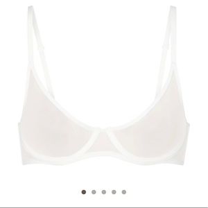 NWOT SKIMS Ultra Fine Mesh Underwire Scoop Bra Marble 32A